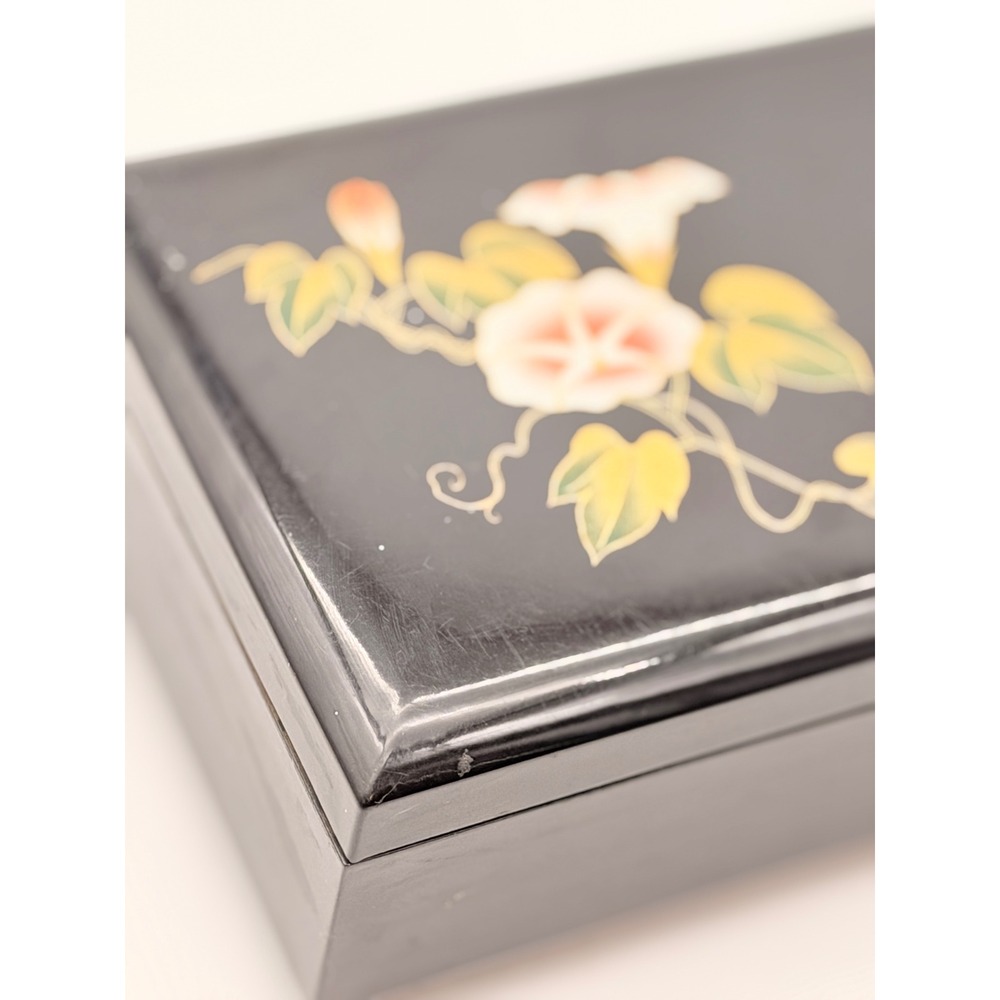 Vintage Kmart Japan Black Floral Morning Glory Wind Up Music Box Trinket Case